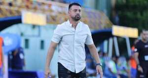 La Nación / Sigue doliendo la mano de Cardozo