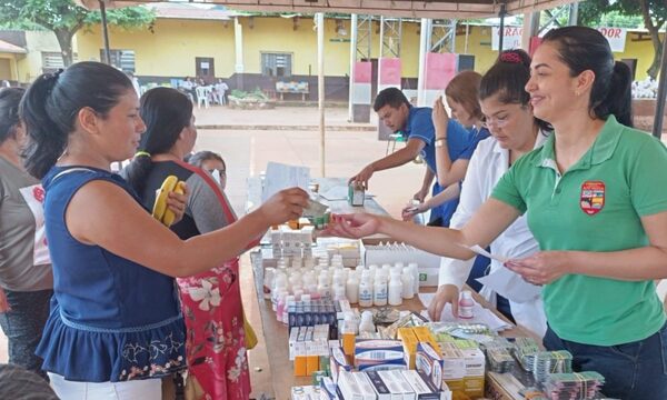 Gestión de “Landy” Torres realizó jornada de asistencia integral a vecinos de Hernandarias – Diario TNPRESS