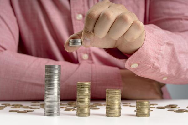 Deuda de las entidades descentralizadas llegan a unos USD 1.800 millones al cierre del 2023 - MarketData