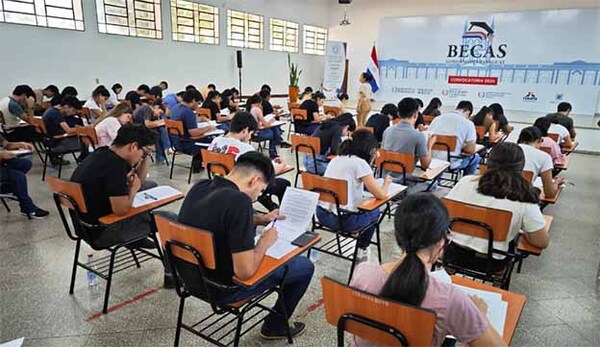 Lista de adjudicados de Becas de Itaipú se publicará el 26 de marzo | DIARIO PRIMERA PLANA