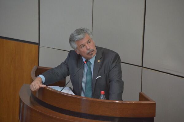 Giuzzio rechaza imputación tras denuncia de Cartes: «buscan destruir políticamente» | 1000 Noticias