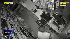 Video: Detienen a joven por un presunto robo  - ABC Noticias - ABC Color