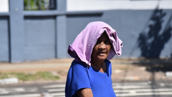 Máximas de 42°C: Py'aropu por calor puede ser mortal