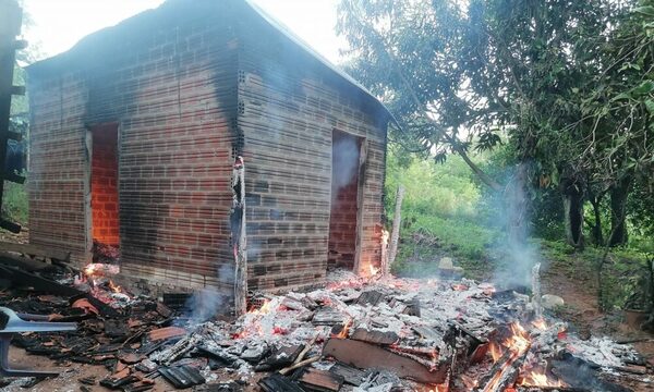 Se incendió vivienda de abuelita de 97 años y murió calcinada