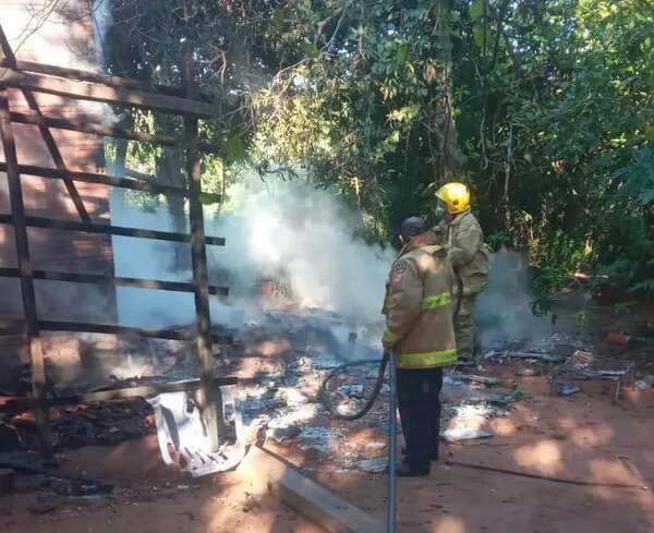 Mujer de 89 años falleció calcinada en incendio de su vivienda en Trinidad - Policiales - ABC Color