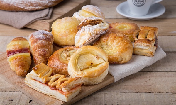 La sensación de querer comer alimentos dulces | Telefuturo