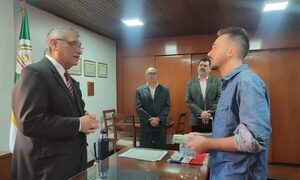 UNE recibe a estudiante de Brasil dentro del programa de movilidad 