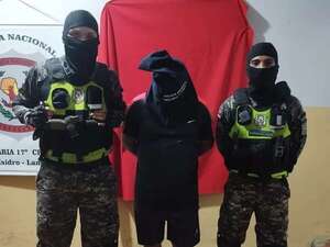 Video: tenía un arma e intentó sobornar a policías del grupo Lince - Policiales - ABC Color