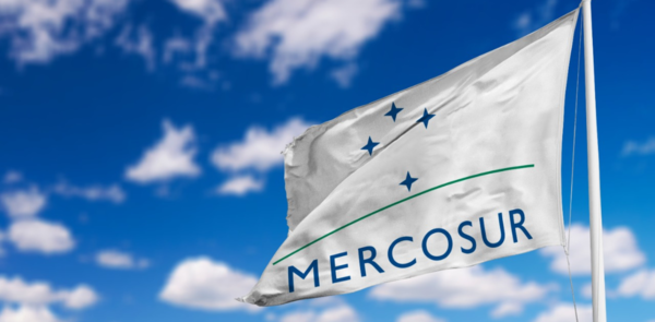 Mercosur y Jap贸n abrir谩n negociaciones para un Tratado de libre comercio - Revista PLUS