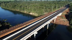 Habilitan moderno puente de sobre el río Yguazú - ADN Digital
