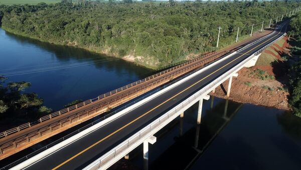 Habilitan moderno puente de sobre el río Yguazú - ADN Digital