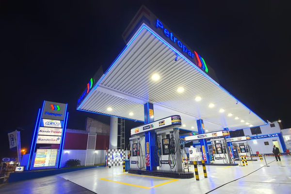 Petropar anunció el aumento en G. 500 de los precios de los combustibles - Megacadena - Diario Digital
