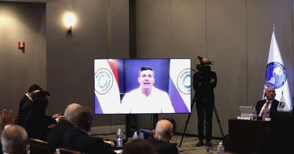La Nación / Peña felicitó la elección de Lima