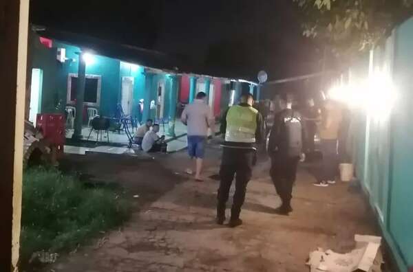 Millonario asalto domiciliario: delincuentes roban celulares y dinero en Ciudad del Este - ABC en el Este - ABC Color