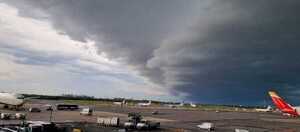 Argentina: demoras en aeropuerto de Ezeiza por tormentas eléctricas | 1000 Noticias