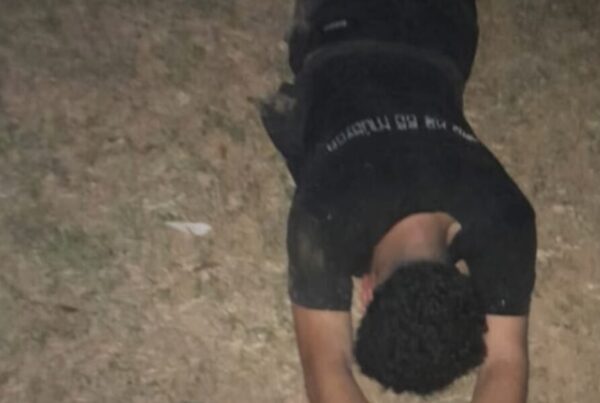 Caen jóvenes ladrones de minimercado tras una persecusión en Luque