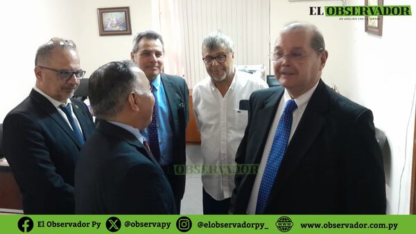 Imputación está basada en hechos “ficticios e irreales”, sostiene abogado de Mario Abdo