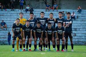 Tres al mando de la Sub 13 - Fútbol - ABC Color