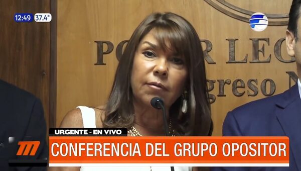 Opositores piden la renuncia del Fiscal General del Estado | Telefuturo