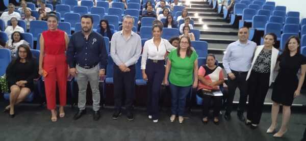 Realizan feria de empleo y capacitación en la Municipalidad - Radio Imperio 106.7 FM