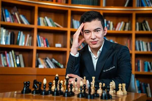 Ajedrez por Zenón Franco: Abdusattorov vence en Praga - Polideportivo - ABC Color