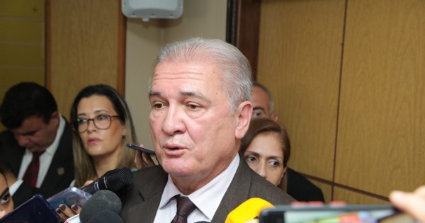 La Fiscalía se despega de las acusaciones de la oposición y dice que no se prestará a "intereses mezquinos"
