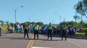 Karapa’i: Anuncian cierre total de la ruta PY11 en reclamo por falta de docentes - Nacionales - ABC Color