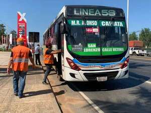VMT multa a transportistas por  infracciones de 26 colectivos    - Economía - ABC Color