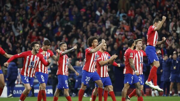 Los penales llevan al Atlético de Madrid a los cuartos de final