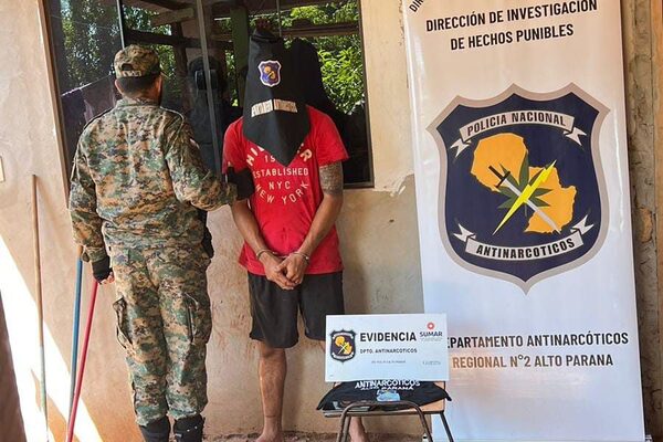 Detienen a hombre e incautan cocaína