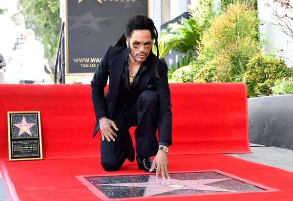 Lenny Kravitz, feliz con su estrella en el Paseo de la Fama de Hollywood - Gente - ABC Color