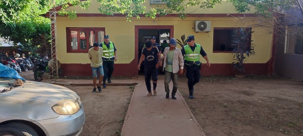 4 presuntos delincuentes fueron detenidos en pocas horas por agentes de la comisaría segunda