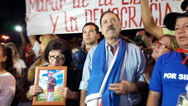 Padres de Rodrigo Quintana no serán querellantes y quedan fuera del caso de su hijo - Megacadena - Diario Digital