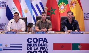 Paraguay hará la mayor fiesta inaugural del Mundial 2030, asegura presidente a delegación de la FIFA