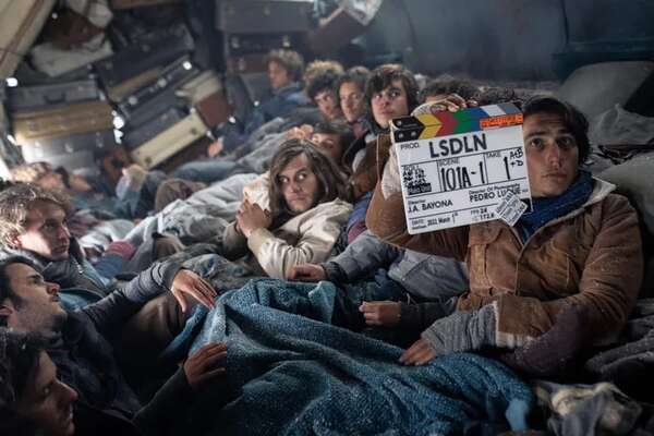 “La sociedad de la nieve” lidera las nominaciones para los Premios Platino - Mundo - ABC Color