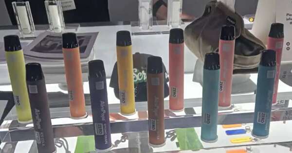 La Nación / Vapeadores sin registro sanitario eran exhibidos en feria internacional