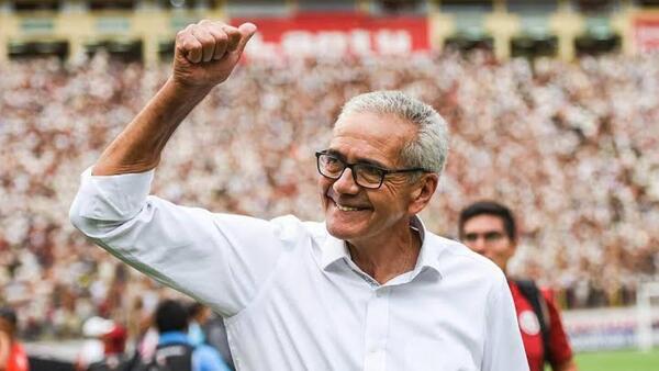 Gregorio Pérez: "Me gustaría seguir en el fútbol"