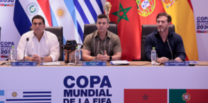 Paraguay har谩 la mayor fiesta inaugural del Mundial 2030, asegura presidente a delegaci贸n de la FIFA - Revista PLUS
