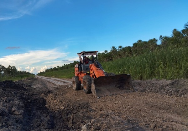 Recuperan transitabilidad del tramo Cruce 65 – Toro Pampa – Bahía Negra, en Alto Paraguay