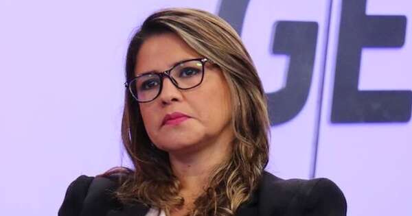 La Nación / Cruce entre Mina y Cecilia Pérez: “ellos hicieron lo que ustedes hoy denuncian”