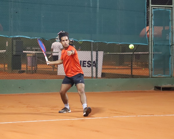Federico González ganó el wild card para el quali del Paraguay Open en el CIT - La Tribuna