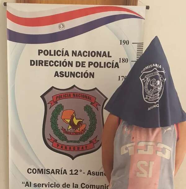 Tras persecución, aprehendieron a presunto autor del hurto de una motocicleta - Policiales - ABC Color