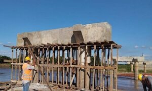 Avanza obra en el nuevo puente que unirá a Mallorquín y San Cristóbal sobre el Monday – Diario TNPRESS