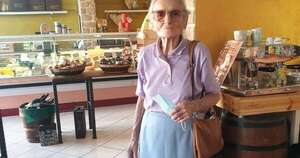 La Nación / Sorprenden a italiana de 103 años al volante