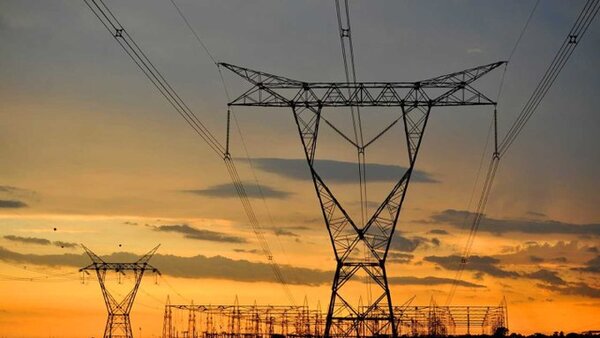 ANDE reporta otro récord de consumo mientras se ahonda quejas por cortes de luz