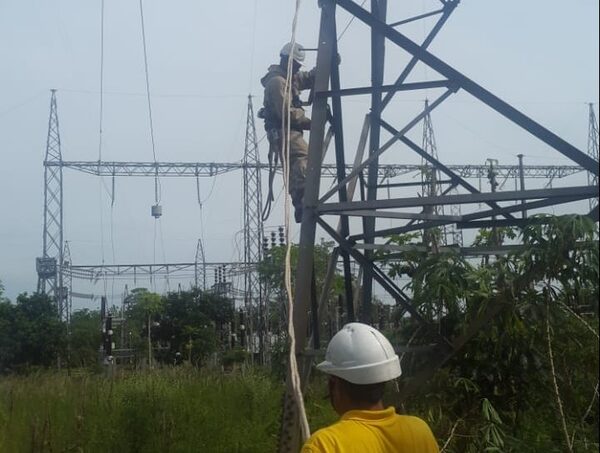 ANDE asegura estabilidad energética pese a recientes cortes · Radio Monumental 1080 AM