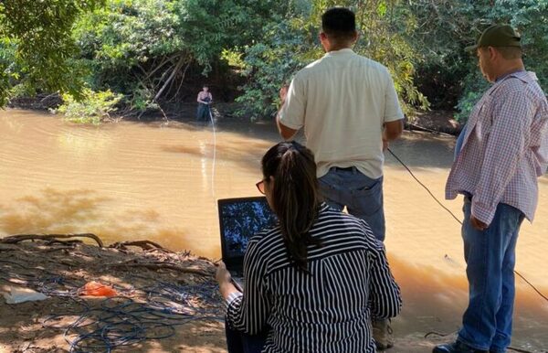 Registran menor volumen de agua en afluentes del lago Ypacaraí - .::Agencia IP::.