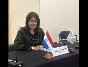 Especialista en Derechos Humanos alerta sobre la ‘dictadura encubierta’ en el sistema judicial · Radio Monumental 1080 AM