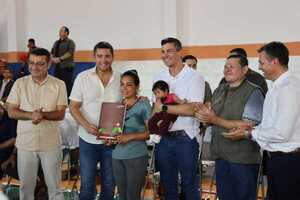Gobierno entregó aportes por más de G. 2.000 millones a familias productoras de San Pedro - .::Agencia IP::.