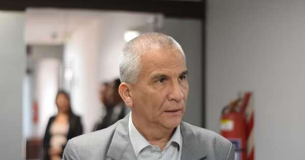 La Nación / José Espinosa presentó su renuncia como viceministro de Obras Públicas